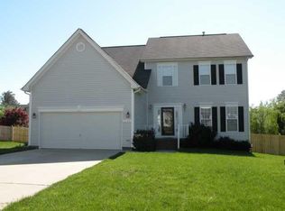 2109 Oak Stream Ln, Apex, NC 27523