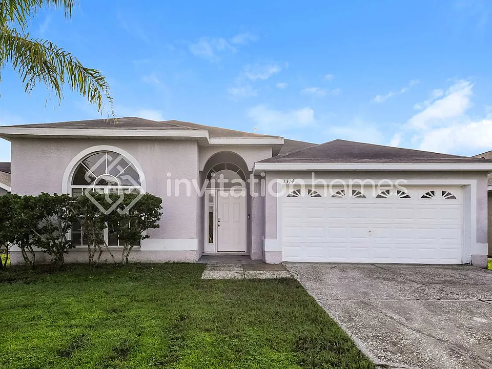 1314 Vinetree Dr