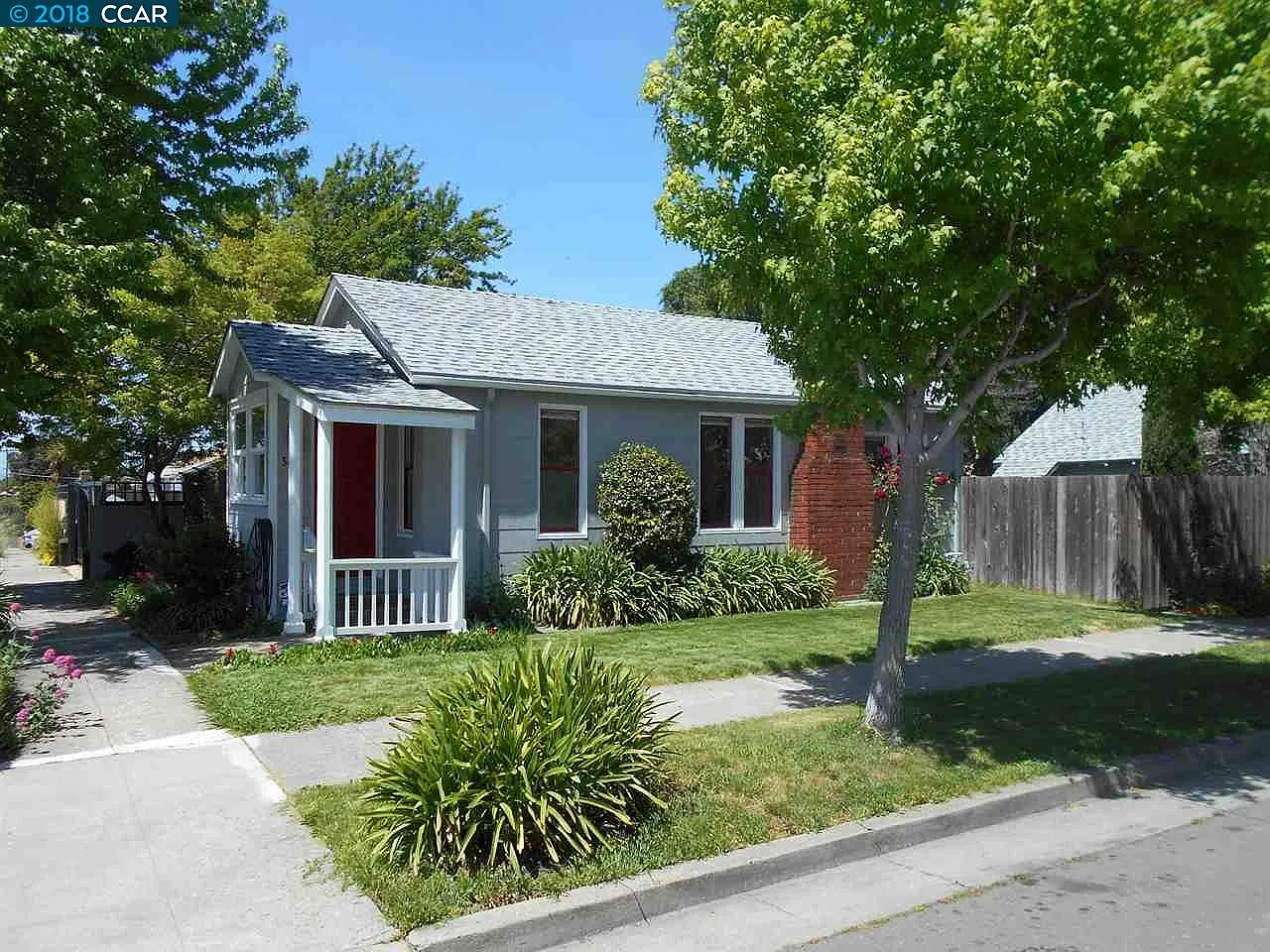 5437 Esmond Ave photo 1