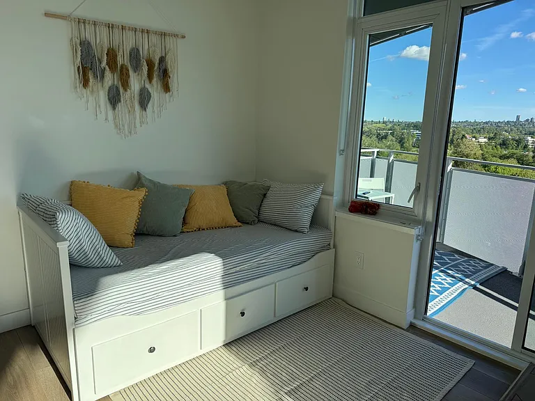 4433 Alaska St — Photo 3