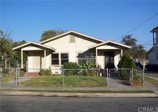 1st image of 1039 N Pershing Ave