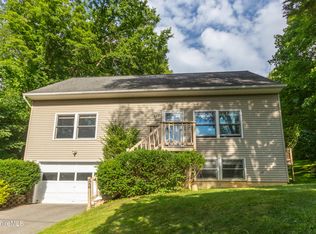 346 Lenox Ave, Pittsfield, MA 01201