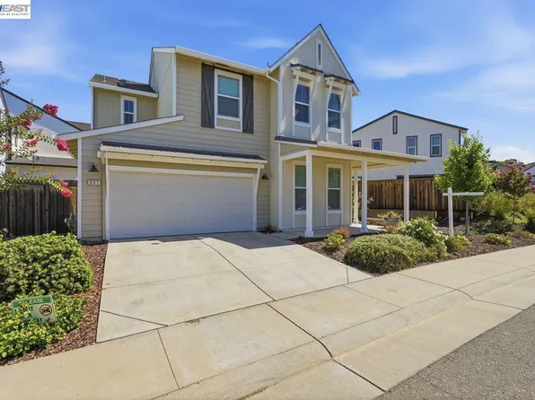 951 Farmhouse Way, Folsom, CA 95630