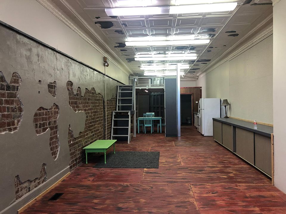 1st image of 326 Market St #1