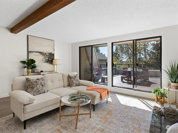 8851 166th Avenue NE #D301, Redmond, WA 98052