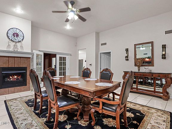 5th image of 11461 Menlo Ave