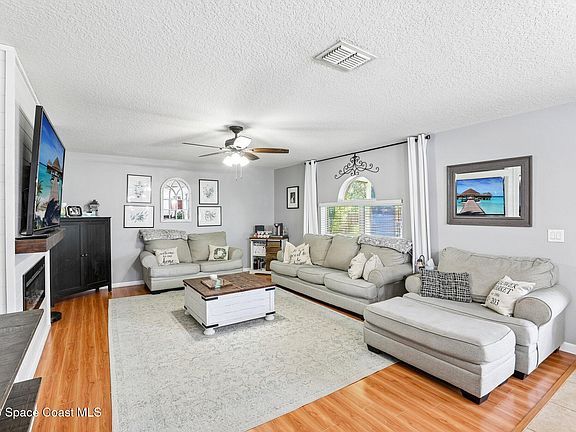 5th image of 3150 Charon Ave