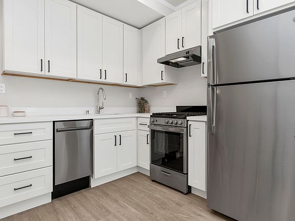 5th image of 520 Buchanan St APT 1