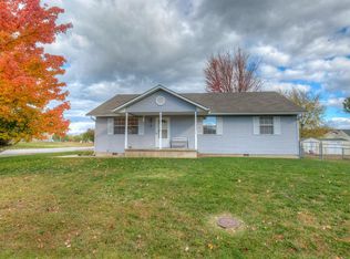 102 S Diane Ct, Diamond, MO 64840
