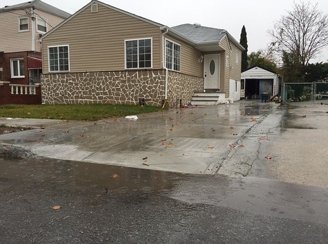 1st image of 1246 E 104th St