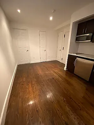 Rented by Smart City Real Estate LLC | media 5