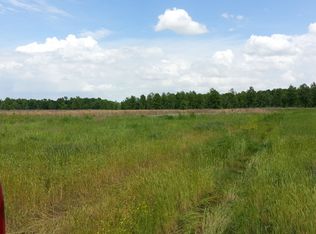 S Grand Avenue, McRae, AR 72102