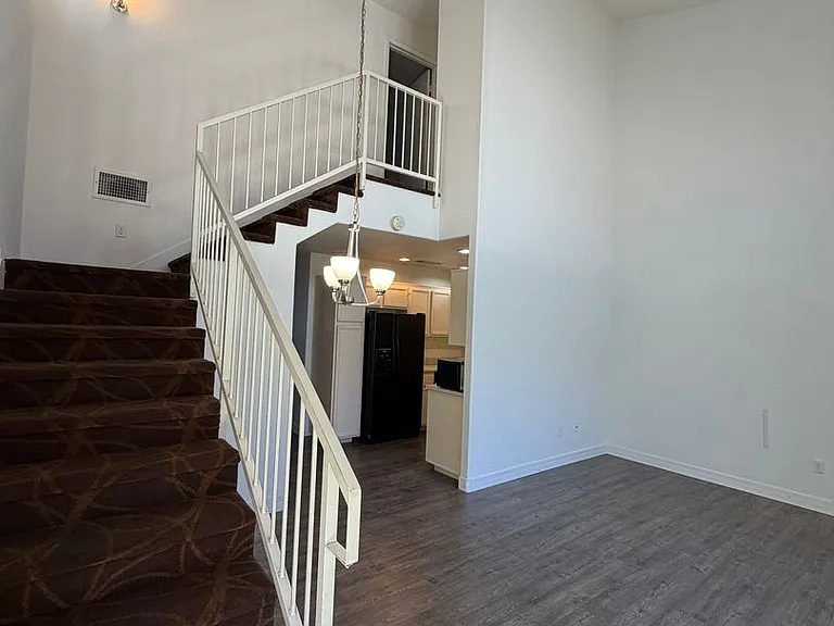 5264 Sacha Way — Photo 5