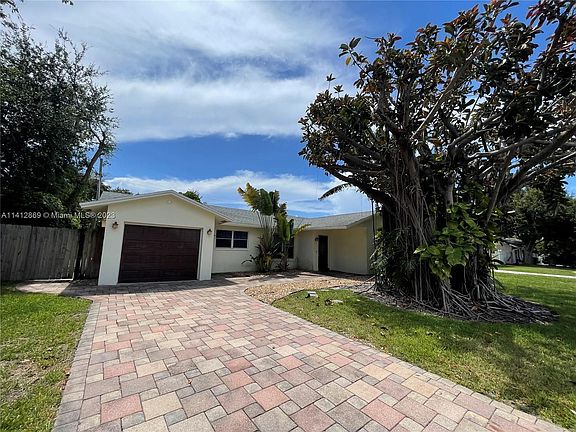 2nd image of 621 Eagle Dr