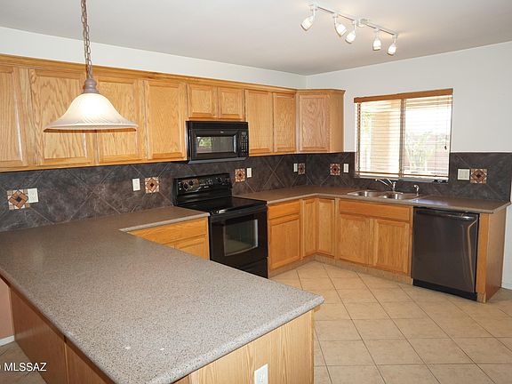 2nd image of 12964 N Steamboat Dr