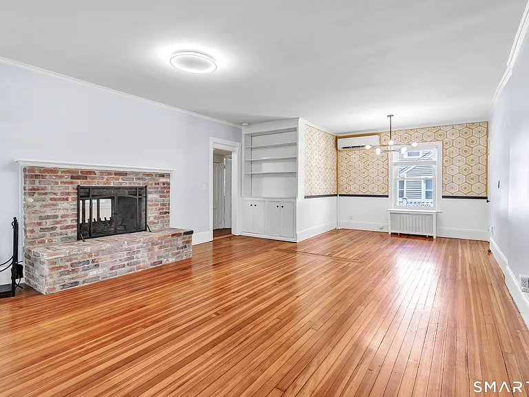 96 Holmes Ave — Photo 21