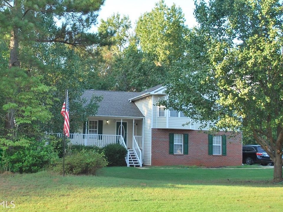1st image of 501 Cody Ln