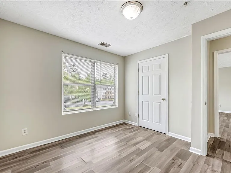13202 Fairington Ridge Cir — Photo 18