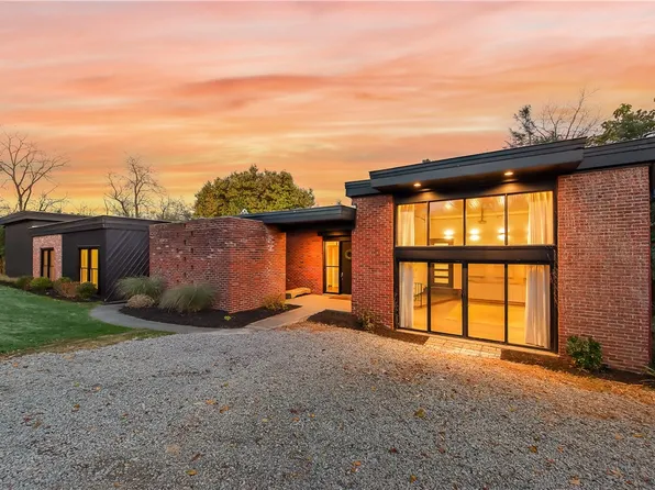 9402 Babcock Blvd, Allison Park, PA 15101