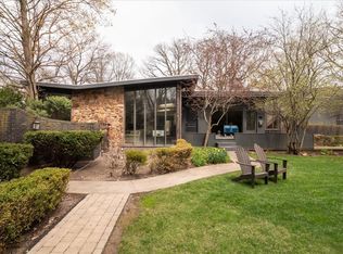 1631 Arbor Ave, Highland Park, IL 60035