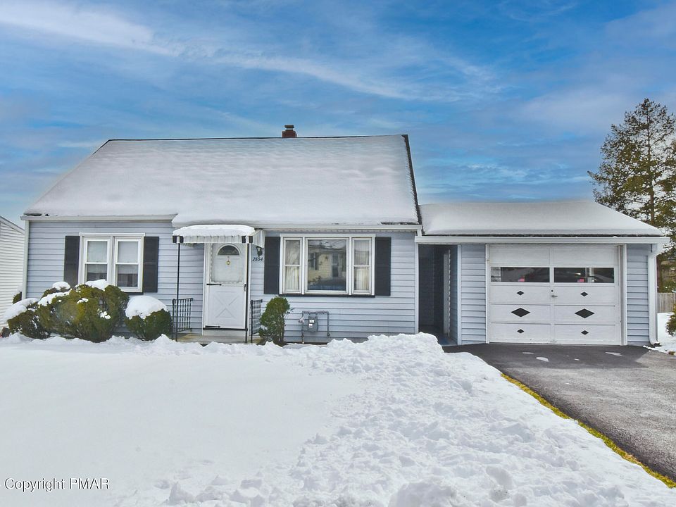 1st image of 2654 Hermitage Ave