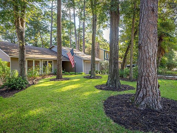 3rd image of 2147 Middle Creek Dr