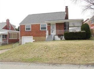 707 Old Farm Rd, North Versailles, PA 15137