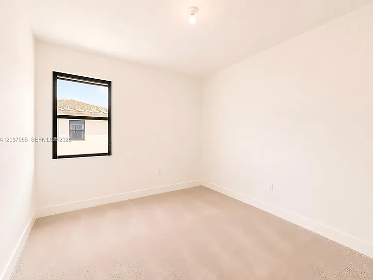 8185 NW 42nd St — Photo 13
