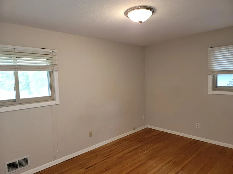 1022 Adams St — Photo 14