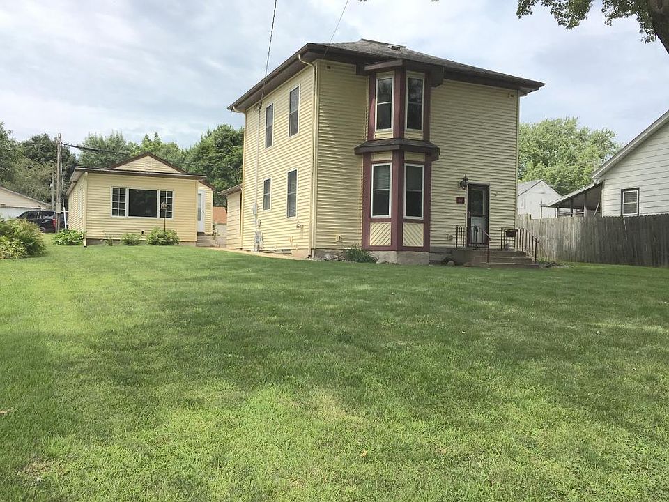 1st image of 106 S 1st Ave