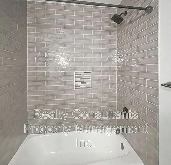 3222 S Elm Eugene St — Photo 20
