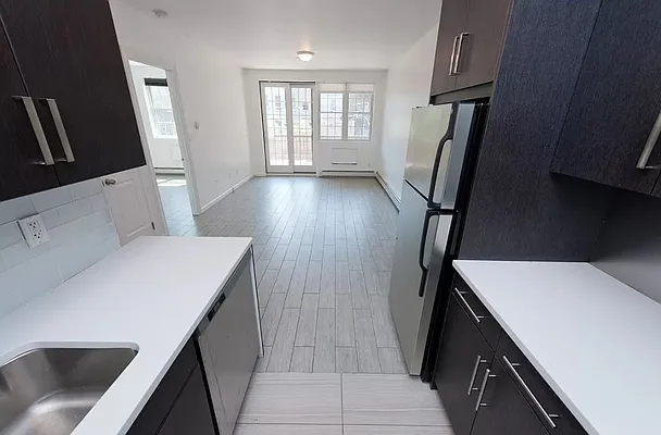 Rented by Compass | media 22