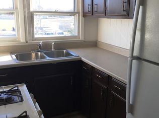 67 Wood St FLOOR 3, Warren, RI 02885