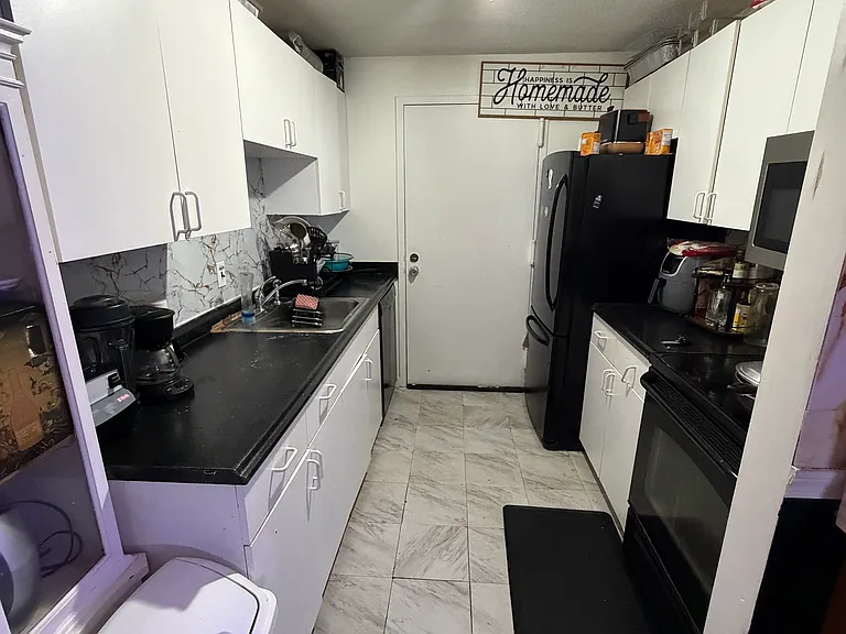 7 Village Hill Ln #1 — Photo 11