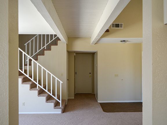 4th image of 11249 Heathrow Dr