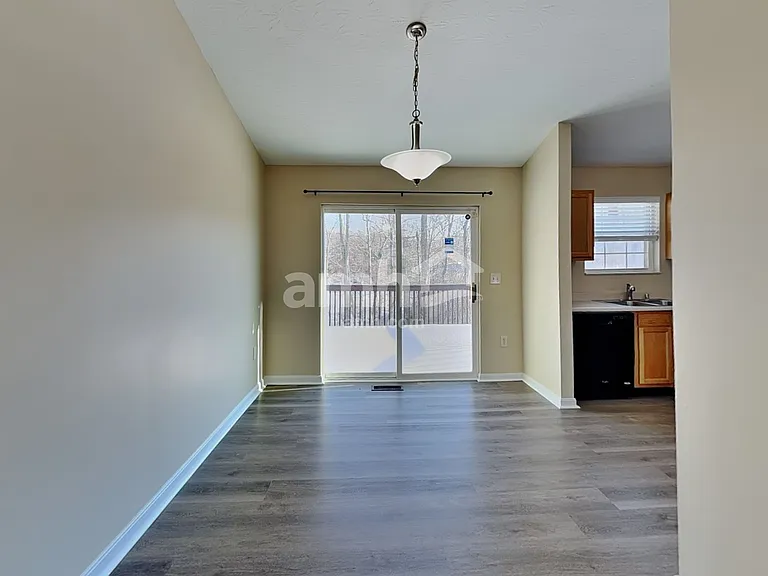 1632 Raintree Ct — Photo 7