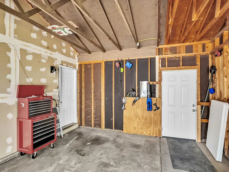 1338 Greenmar Dr — Photo 36