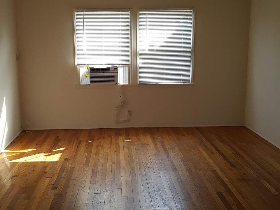 1st image of 11202 Camarillo St #1/2