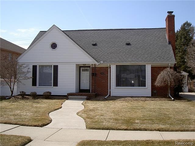 1st image of 2368 17th St