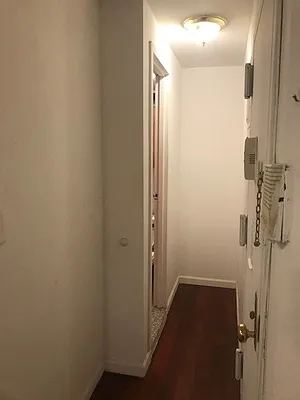 Rented by Sky Management | media 32