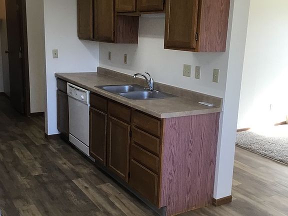 4th image of 2843 Hawken St APT 15