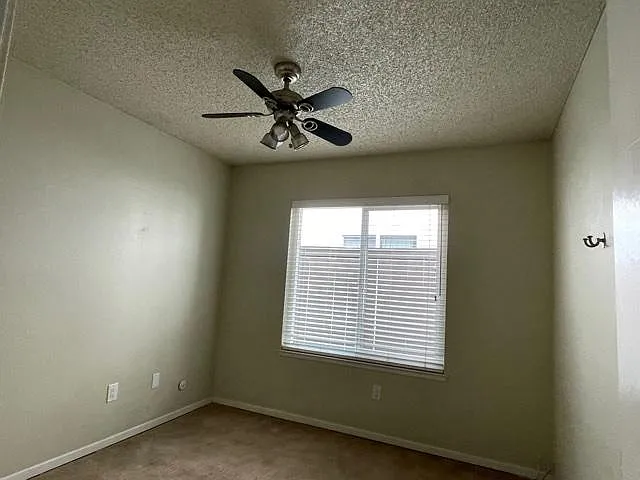 8575 Hydra Ln — Photo 12