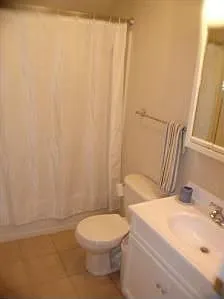 1207 Clay St photo 1