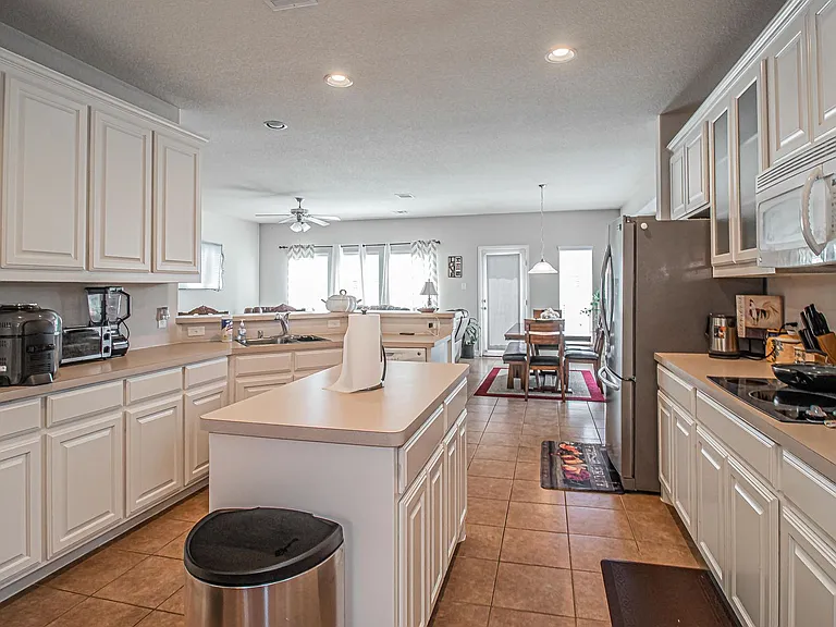 5204 Katy Rose Ct — Photo 9