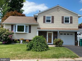 209 Welsford Rd, Fairless Hills, PA 19030