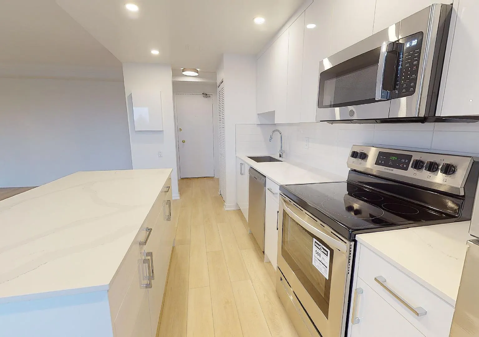 265 Reynolds — Photo 3
