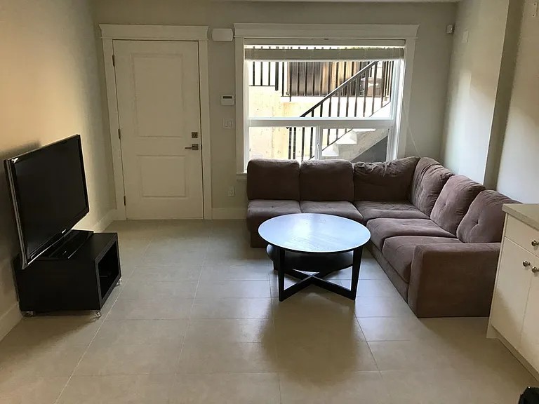 4473 Oxford St #BASEMENT — Photo 3