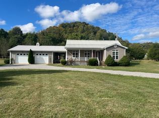 1005 Chism Rd, Burkesville, KY 42717