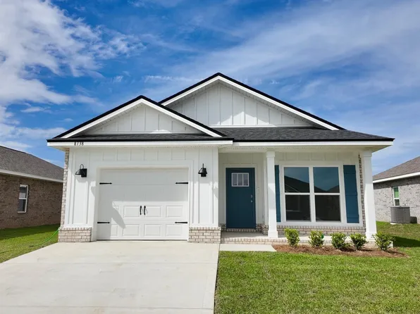 8138 Fox Hunt Dr, Milton, FL 32583