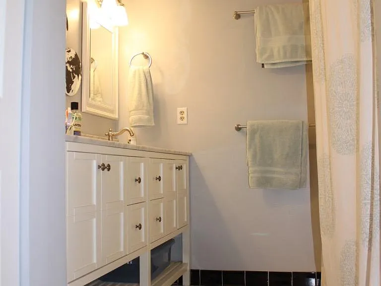 184 W Canton St #7 — Photo 20